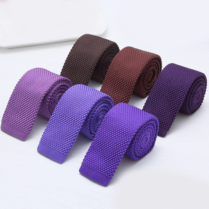 Cravates en tricot noir et bla - Men Formal Wear Black And White avis et prix